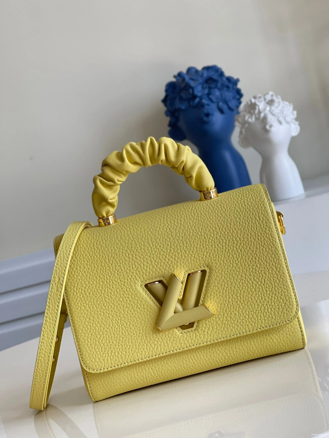 Frstbag ru VUITTON TWIST MM LOUIS 0715